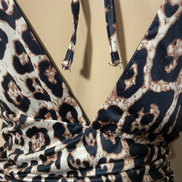 Cheetah Print Maxi Dress with Ruched Side - Picture 14 of 14